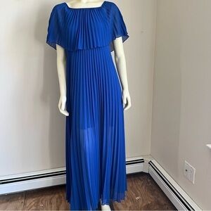 Queenia Women’s Royal Blue Pleated Maxi Dress On or Off Shoulder L